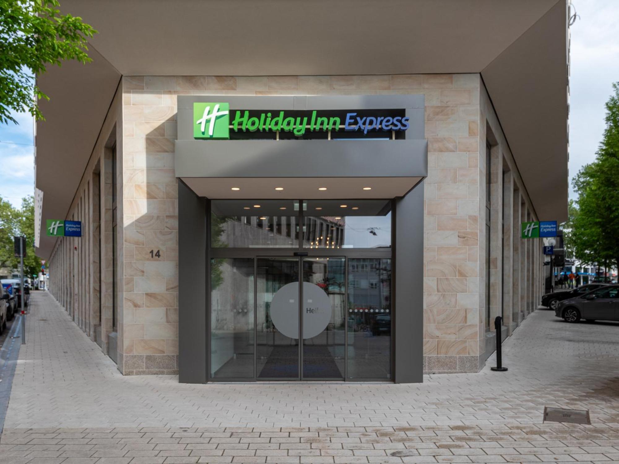 Holiday Inn Express Heilbronn By Ihg エクステリア 写真