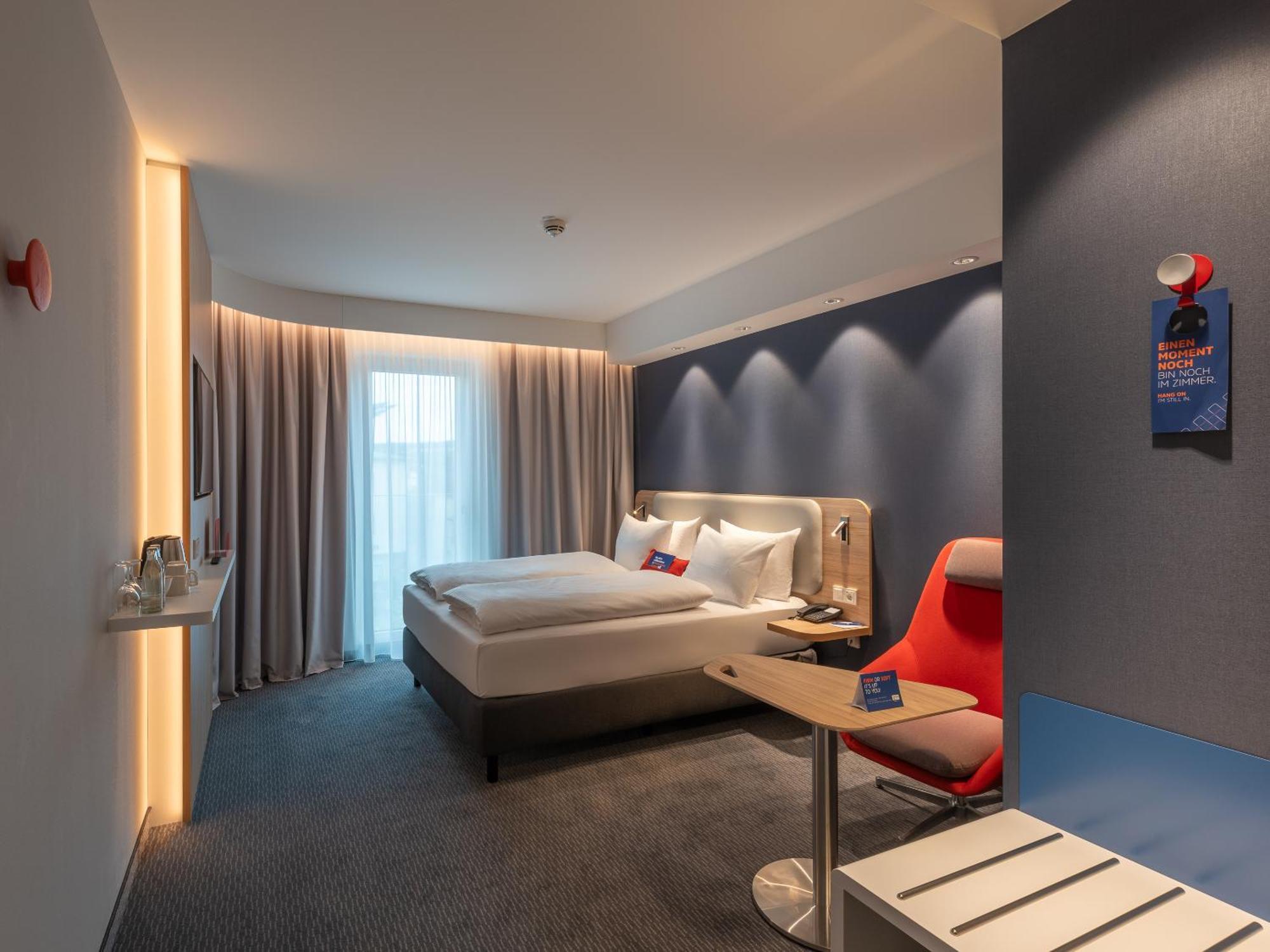 Holiday Inn Express Heilbronn By Ihg エクステリア 写真