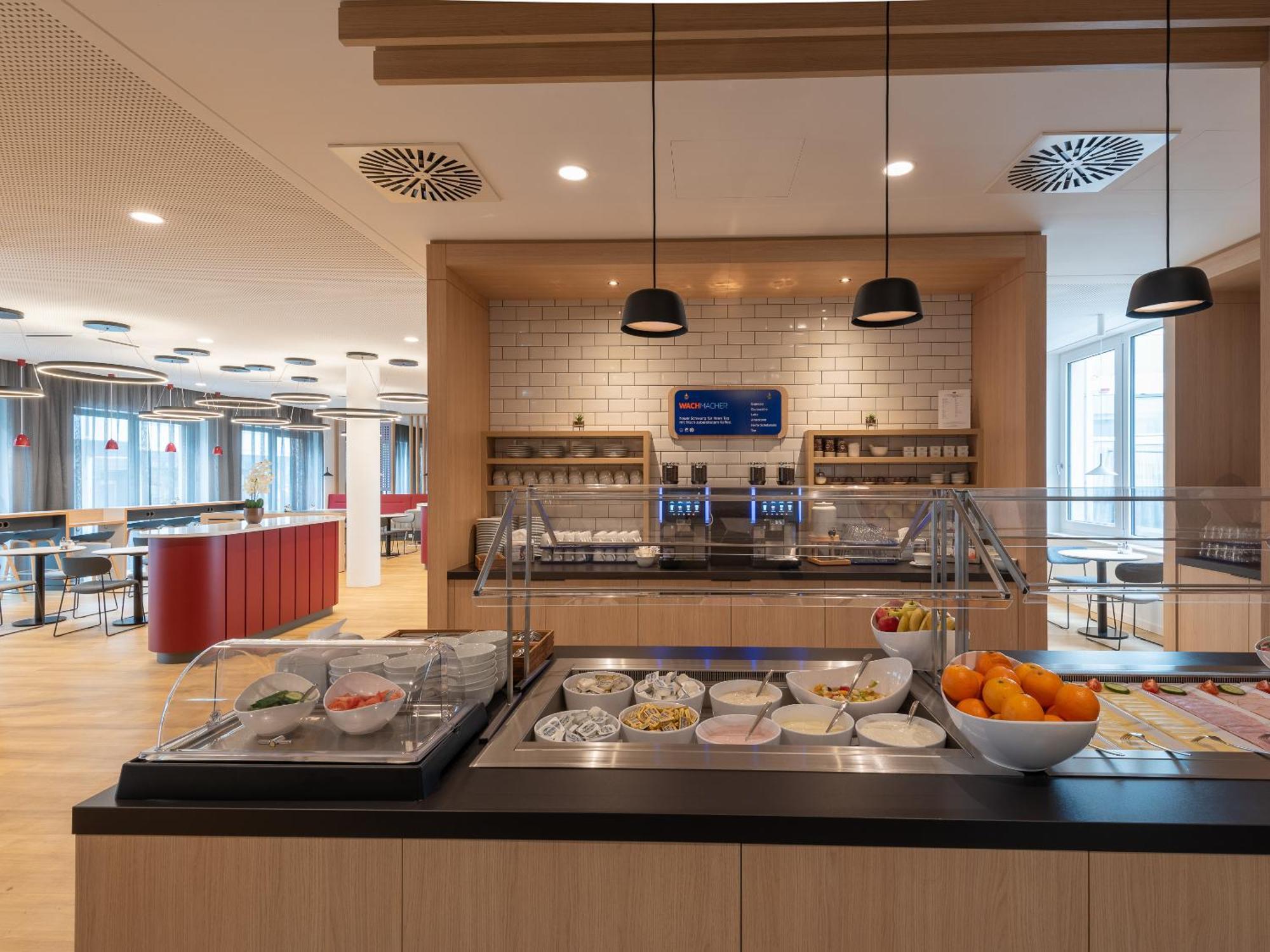 Holiday Inn Express Heilbronn By Ihg エクステリア 写真